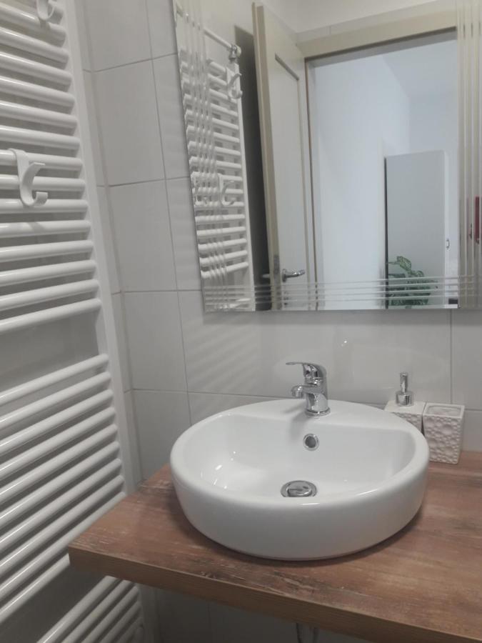 Apartma Oddih Dutovlje Ngoại thất bức ảnh