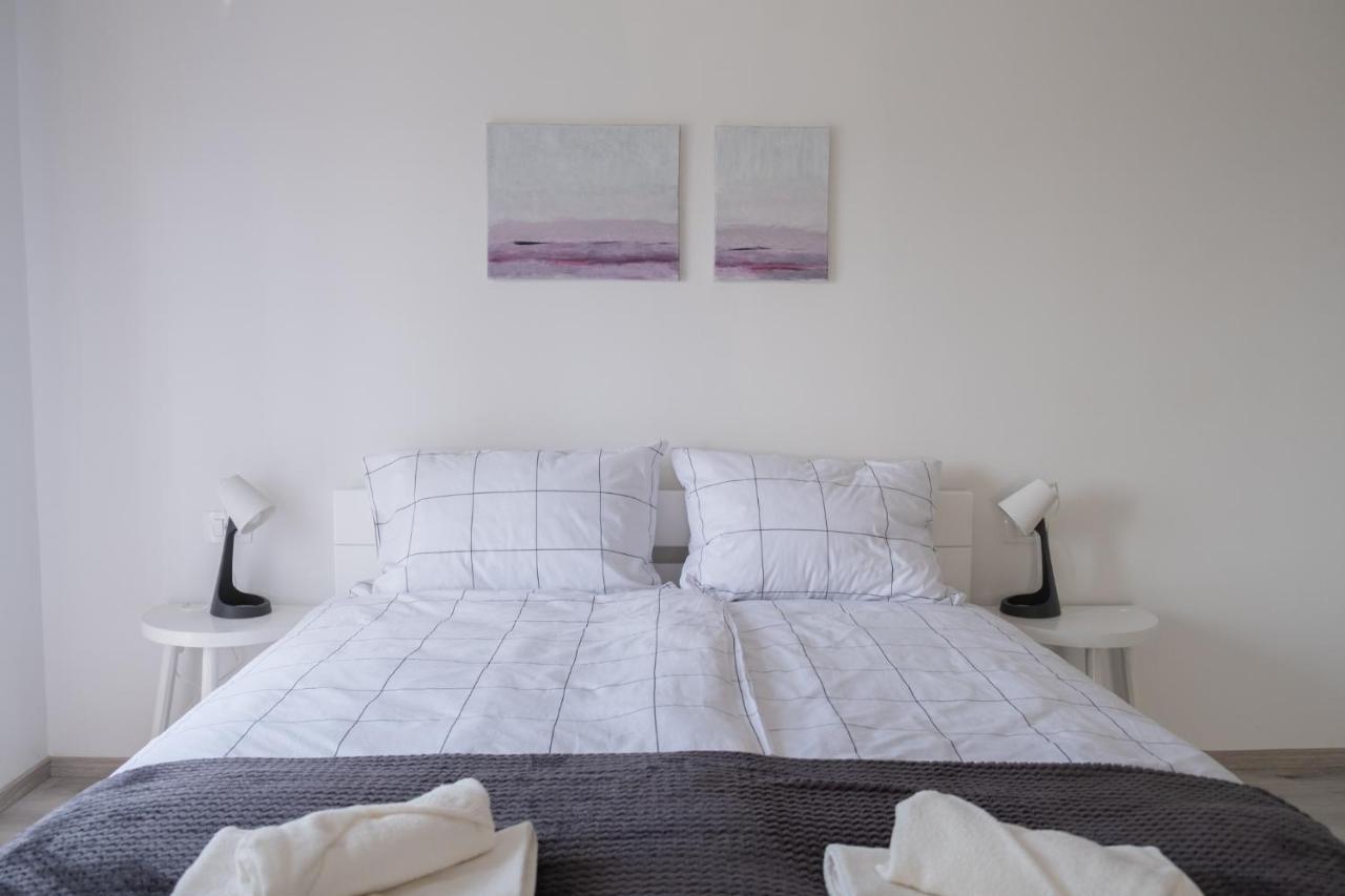 Apartma Oddih Dutovlje Ngoại thất bức ảnh